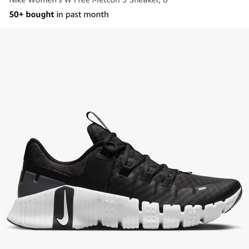 Nike Black and White Athletic Shoes